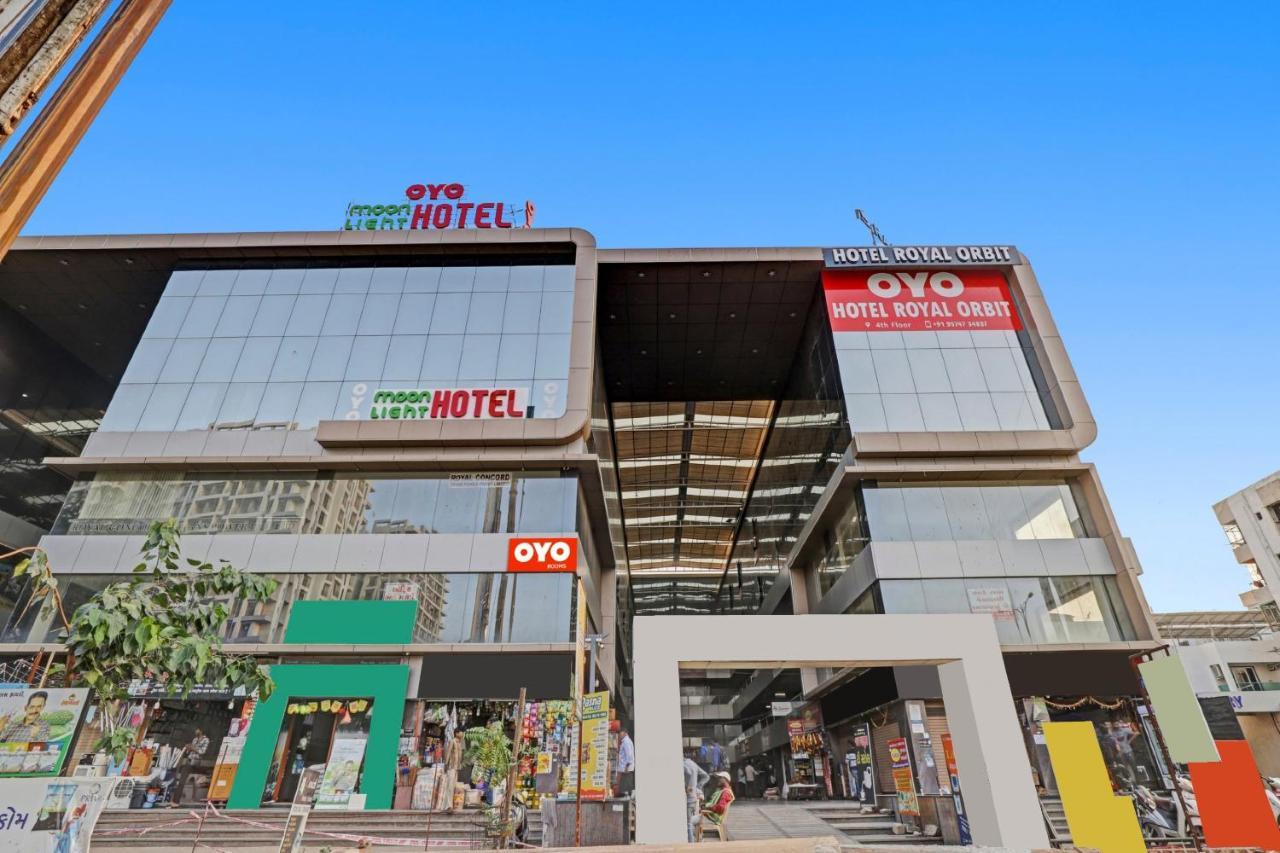 Hotel O Royal Orbit Súrat Exteriér fotografie